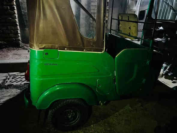 السلام عليكم تكتك البيع 21شهر9 معمره دوسات مبدل زنجيل وكلجات 
***********
