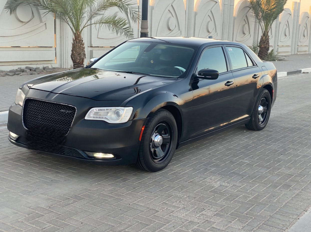 السلام عليكم اوبامه مديل 2019 مسجله 2020 يعني سنه وحده السياره جاهزه مكينه كير حداد تبريد كلهه جاهزه ما نقصهه برغي رقم بغداد تخم تاير صار عشرتيام شاده مابيهه نقص مكانهه بصره وأي استفسار هاذ رقم راعيهه عنده واتساب *********** السياره حلوه كشنات حار بارد وخزن ميموري السياره لمتد حادثهه سرقه
