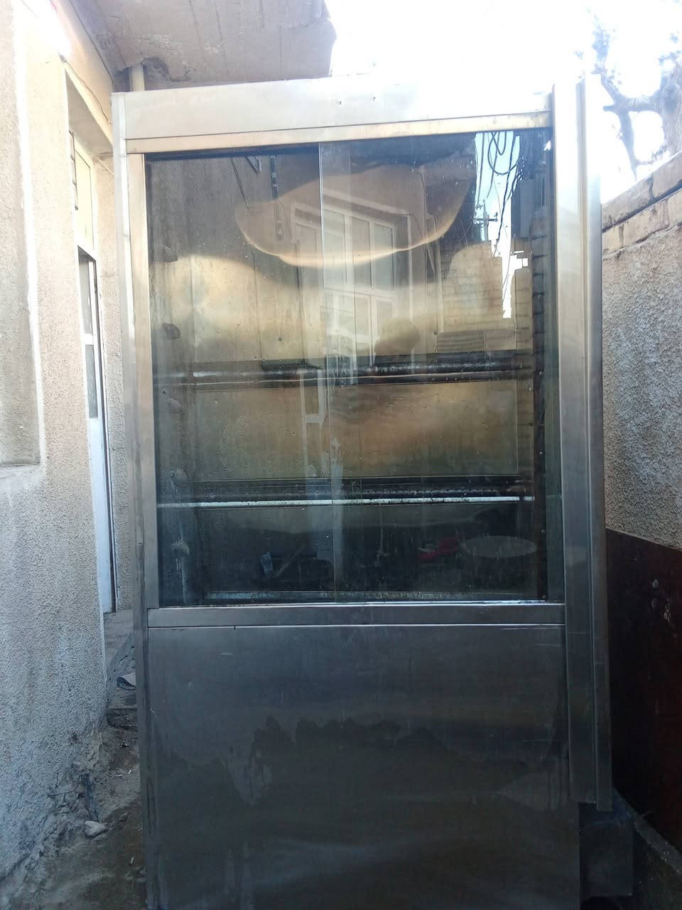 شوايه دجاج سل استيل غذائي للبيع
6شيش نضيفه استعمال قليل 400
***********
