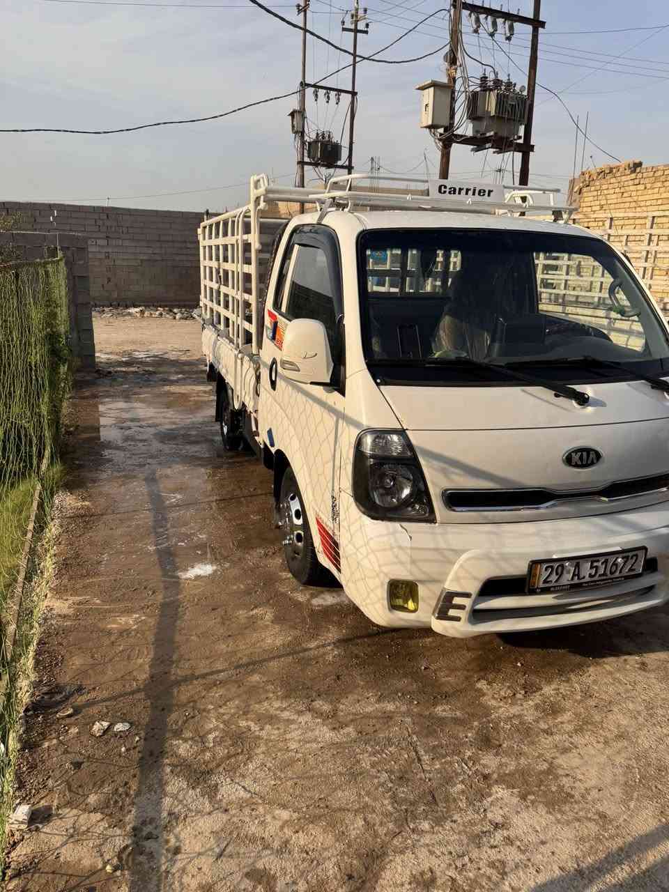 سلام عليكم كيا ١٩مفتوح ٢٧٠٠سياره كفاله جديده بمعنه كلمه سياره عل وضع شركه ماشيه ١٢٠الف تخم تاير سعر ١٢٢ورقه تبريد ثلج بي بارد فقط بل باب بسمي سياره مكان بغداد مشروع وطني اقره تفاصل وانتصل ***********

