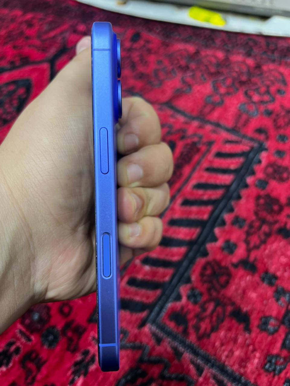 ايفون 16عادي لون ازرك نموذج M ذاكره 128 بطاريه 96 جهاز نضيف لوك زلع مابي كارتونه الجهاز موجوده سعر خاص (سعر خاص ) عنوان ديالى واتساب *********** فقط واتساب ارد 
لايوجد توصيل
