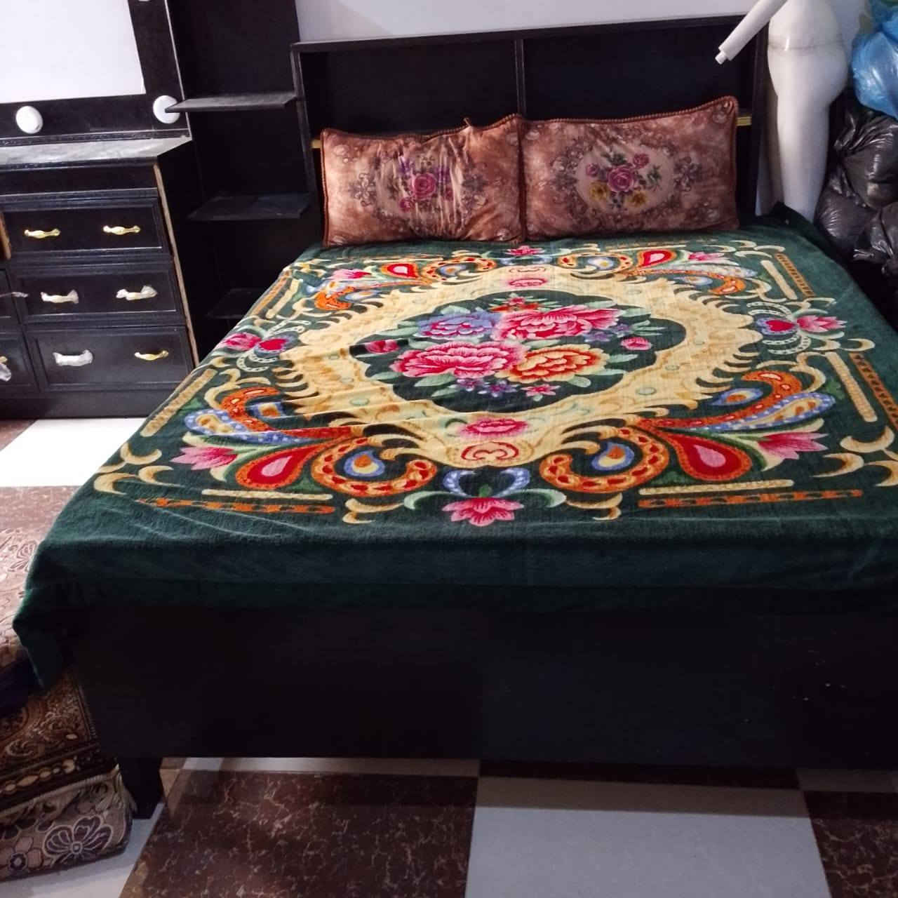 غرفه صاج احطاطه ثقيل مابيه عيب السعر 450اوبيه مجال قليل شراي اتصل اوخاص ***********
