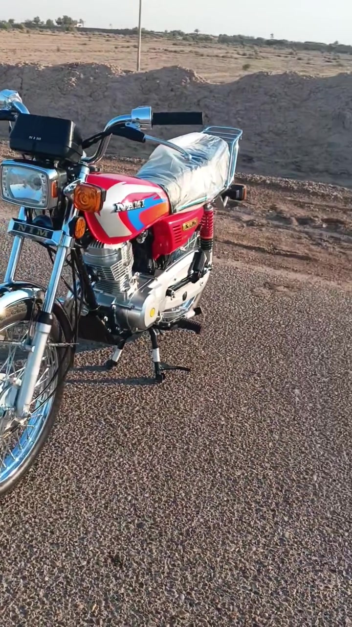 السلام عليكم دراجه للبيع ايراني نامه امتياز وصل مكاني ميسان الميمونه السعر 950وبيها مجال  ***********

