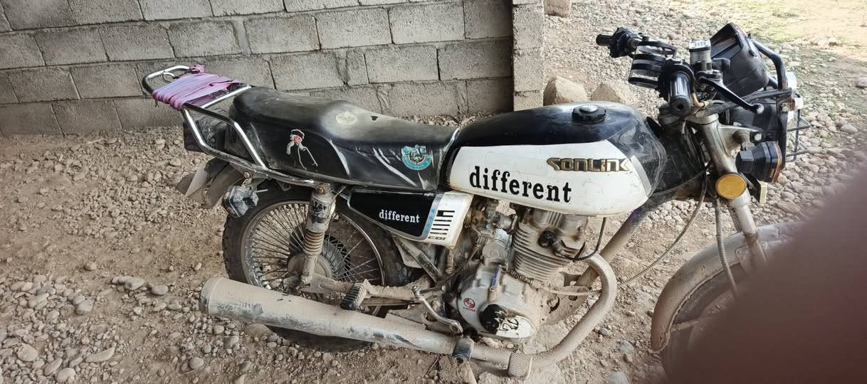 السلام عليكم ماطور للبيع 5 كير محرك معمر جديد كلشي بي شقال السعر 350 وبي مجال شي بسيط الشراي يجي خاص


**إذا كنت صاحب هذا الإعلان وتريد حذفه لأي سبب، رجاءا أرسل رسالة إلى الدعم الفني**