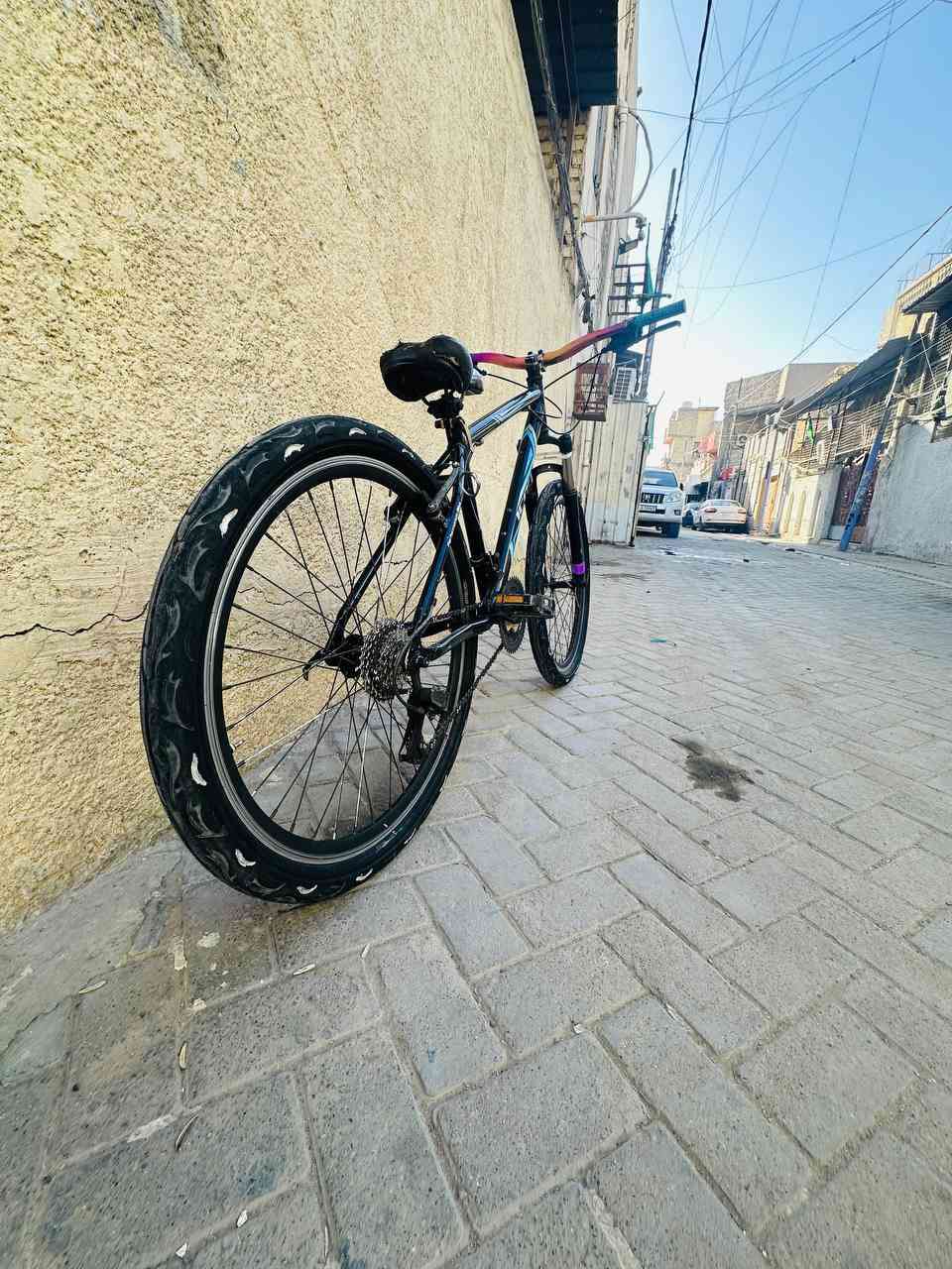 السلام عليكم بايسكل بايك للبيع حجم 26 
دبل قفل
واستيرن رياضي
بطيخه رياضي


**إذا كنت صاحب هذا الإعلان وتريد حذفه لأي سبب، رجاءا أرسل رسالة إلى الدعم الفني**