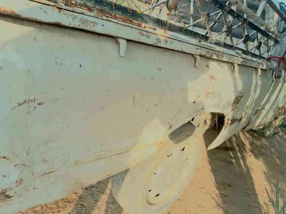 السلام عليكم ورحمة الله وبركاته سياره بكم 80مصقطه للبيع كير محرك شرط السعر 11ورقه وبيها مجال المكان ناحية الزاب الاتصال ***********
