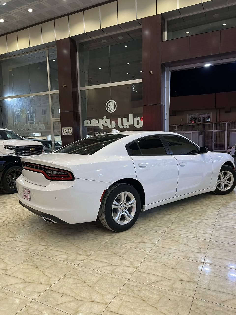 دوج جارجر/2023
Sxt
بيها ربع دعاميه الامامي 
وربع دعاميه الخلفي صبع
والهيكل ما بي اي ضرار
بدون صبغ وبدون تعديل
ماشيه 49الف ميل
تو ويل 
مكان السياره دهوك
معرض ريان
***********
***********
