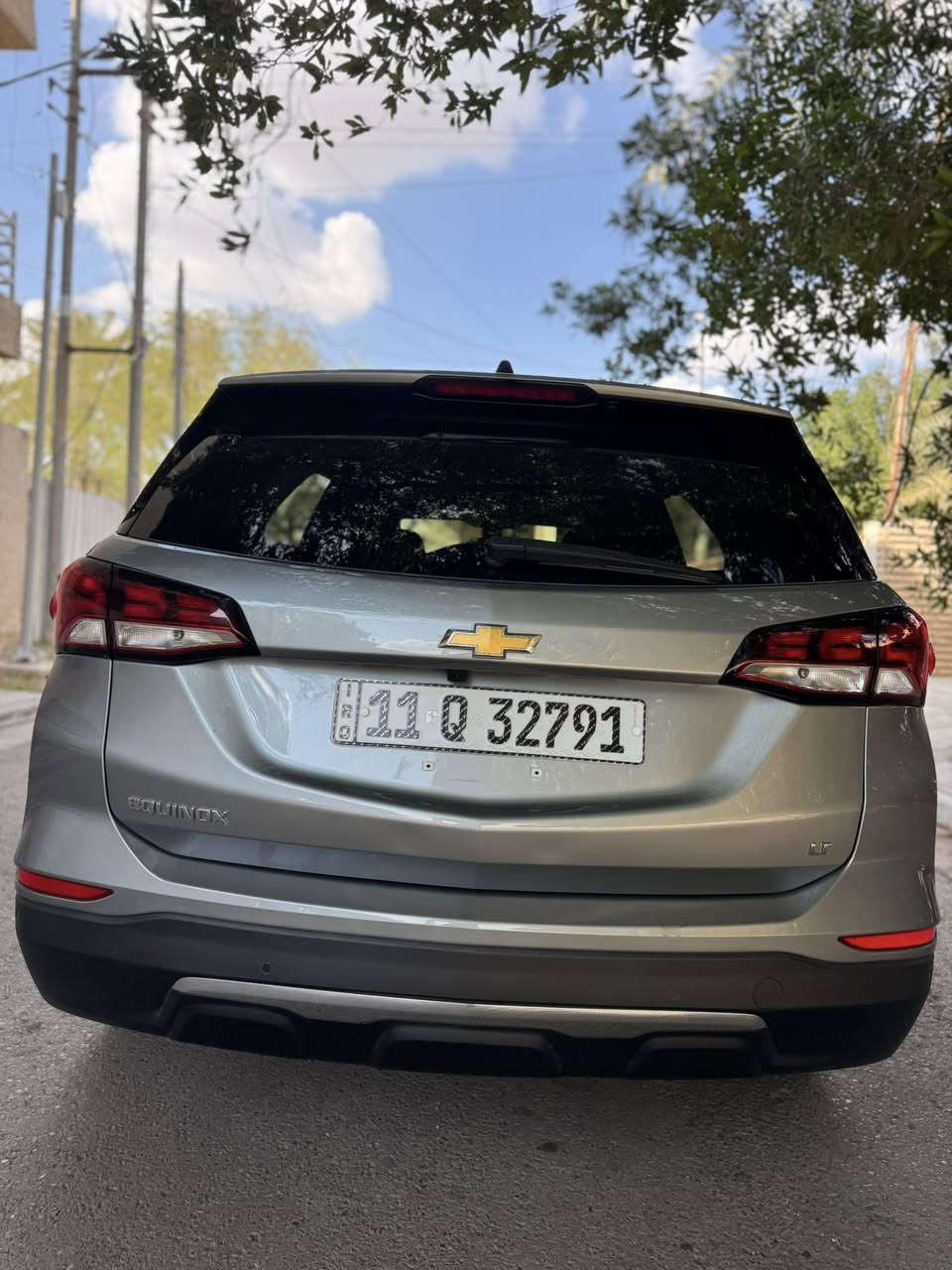 السلام عليكم
شوفرليت كوينكس 2024 

ماشية 21 الف 

السيارة جديدة بمعنى الكلمة تجي وتشوف بعينك 

حادث جاملغ وبنيد وصور الحادث مرفقة بلمنشور 

مكينة 1500 توربو 

_بصمة ابواب 

_كرسي السايق كهرباء 

_جنطة كهرباء 

_سايد بريك بصمة 

مكاني بغداد حي العدل الكرخ 

السعر 160 وبيهة مجال 

***********
