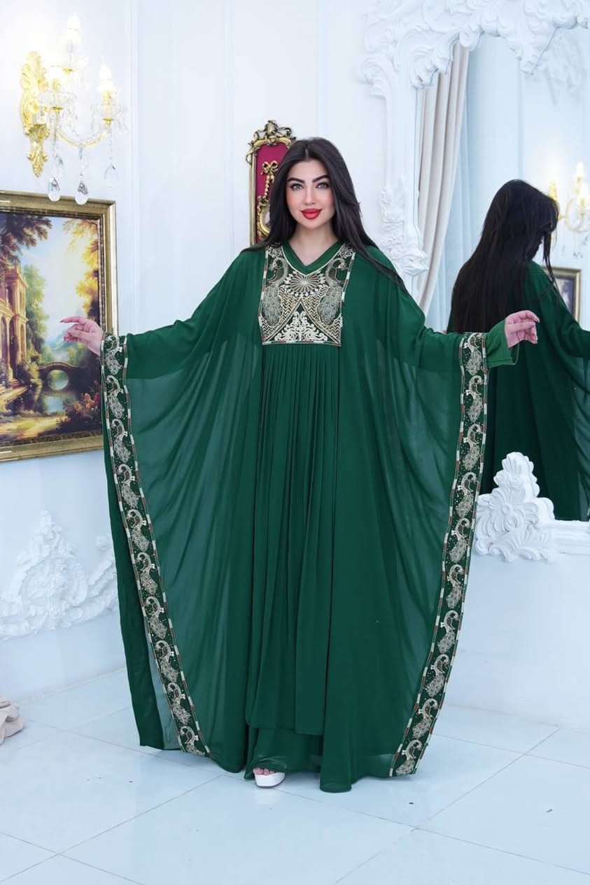 ✨ تألقي بأناقة لا تُقاوم ✨
وصلت أحدث تشكيلات القفاطين بتصاميم فخمة ولمسات راقية تناسب كل المناسبات 💫
أقمشة فاخرة • تطريز أنيق • ألوان مميزة
👗 قفطان يجمع بين الفخامة والراحة
📍 متوفر الآن بأسعار مناسبة
📩 للحجز والاستفسار راسلينا على الخاص
كوني نجمة كل مناسبة 🌸


**إذا كنت صاحب هذا الإعلان وتريد حذفه لأي سبب، رجاءا أرسل رسالة إلى الدعم الفني**