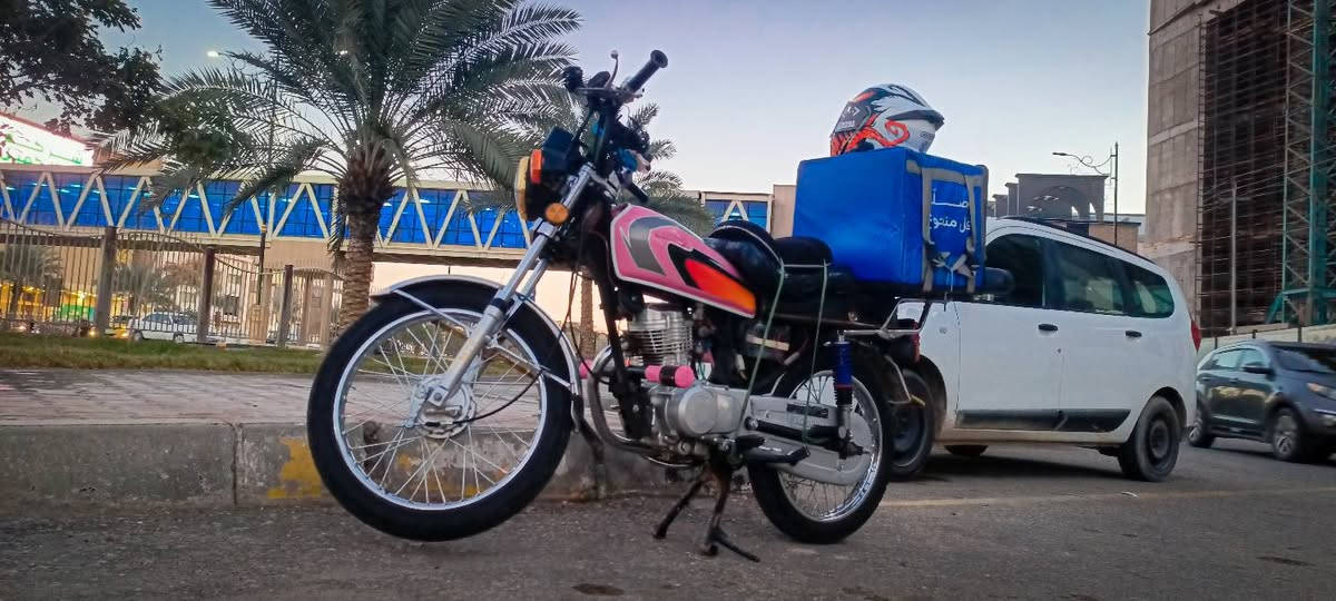 السلام عليكم.      ⛔⛔(بيع مرقم)⛔⛔    
درجة ربع كير معاملات كامله مال ترقيم يعني بس تستلم سنويه حالين بقت عله بصمه بس ترقيم نسد. وحته رسوم مدفوعه 

درجة تعمير 2025 
شاصي 2015
نضافه فول 

(سعر 900)

مكاني كربلاء منطقة الامام عون 
رقمي  ***********
