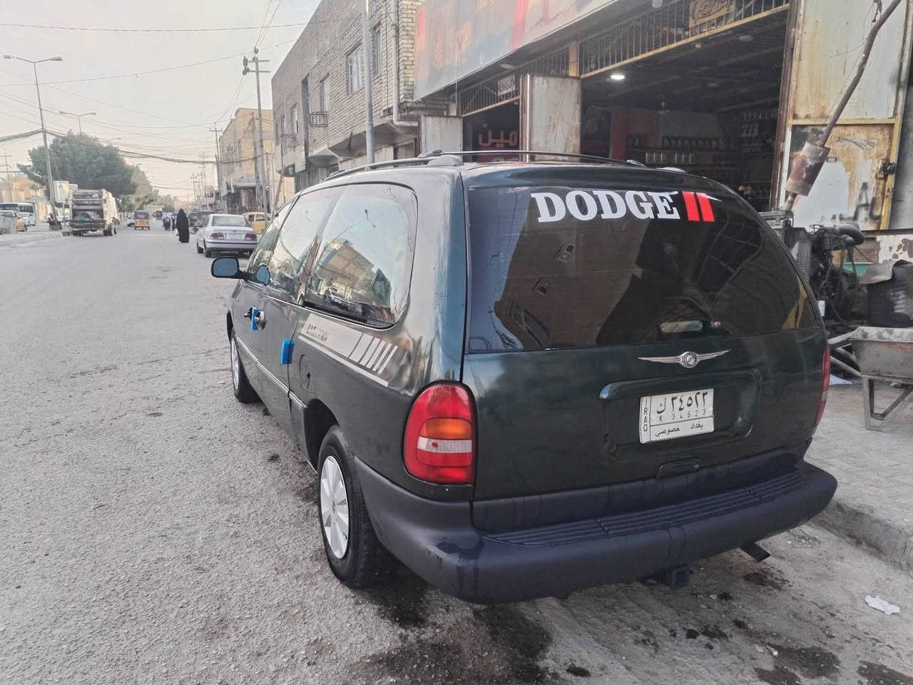 السلام عليكم للبيع دوج كلايسر موديل 2000 رقم بغداد تحويل مباشر محرك وكير جدد تخم تاير جديد باتري جديد تبريد ثلج مكاني كربلاء *********** سعرهه 60 ورقه وبيهه مجال بسيط
