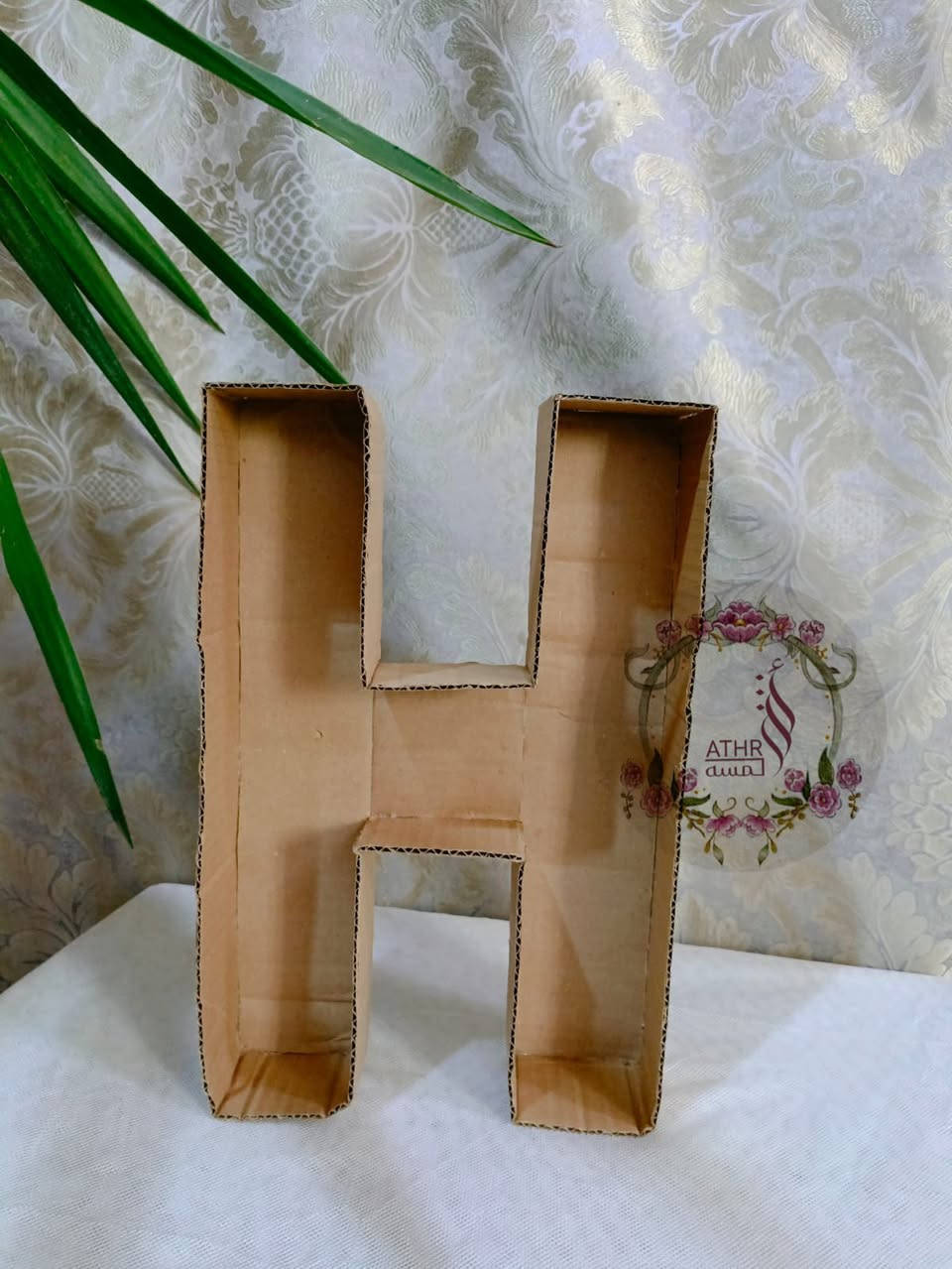 متوفر حروف كبيره لتجهيز الهدايا شغل يدوي م̷ـــِْن الكارتون
طول 30سم
عرض حسب 25/20سم
ارتفاع 6سم
عمق 6سم
8حروف ب10
اذا قطعه او قطعتين
سعر القطعه ب1500


**إذا كنت صاحب هذا الإعلان وتريد حذفه لأي سبب، رجاءا أرسل رسالة إلى الدعم الفني**