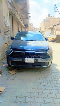 عندي سبورتج XPR فول مواصفات حادثة بنيد ودعامي بنيد اصلي لون يعني سياره...