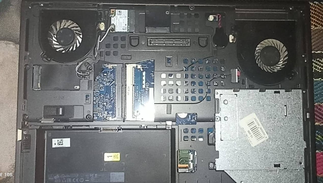 حبايبي عندي هذا لاب توب مراوس بكارت  1050 ti او 580


**إذا كنت صاحب هذا الإعلان وتريد حذفه لأي سبب، رجاءا أرسل رسالة إلى الدعم الفني**