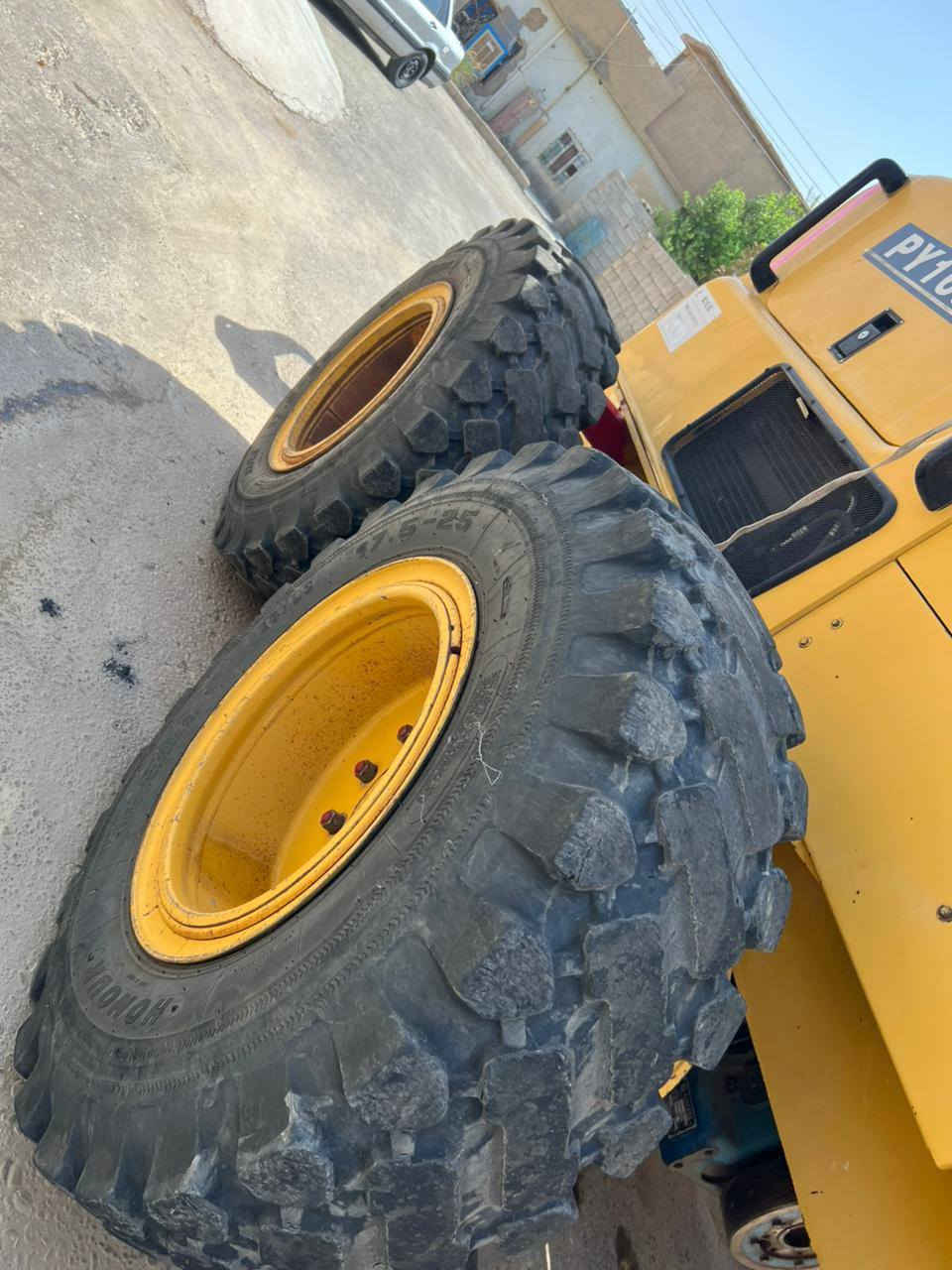 سلام عليكم للبيع كريدر كتر موديل2013رقم نينوى سنويه 2027تحويل كير محرك شرط تخم تاير جديد صدر جديد كهربائيات شغاله السعر 280غير متواجد علفيس مكاني صلاح الدين ***********
