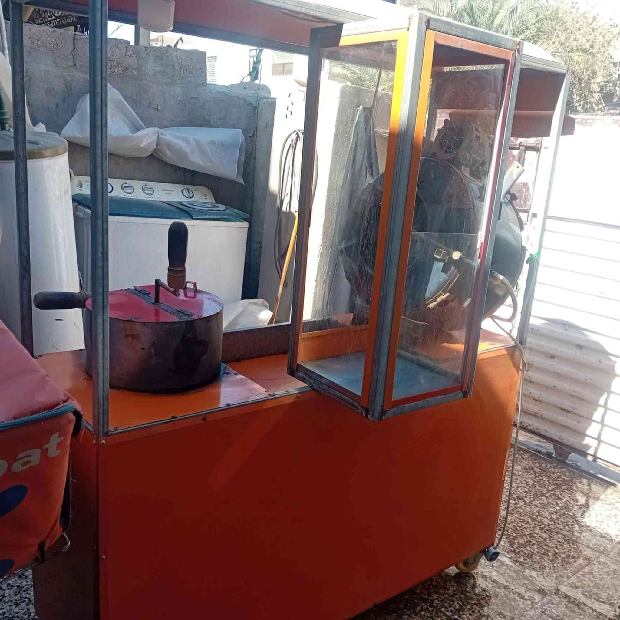 السلام عليك عربانه حب وشاميه جديدة استخدام اسبوعين للبيع وياها صوندات الغاز والأضواء سعرها 375 وبيها مجال بسيط جدا حك الجية العنوان بغداد الأمين الثانيه مجاور مطعم الرياضي للتواصل مراسله الحساب على الواتساب *********** أو مراسله الصفحه
