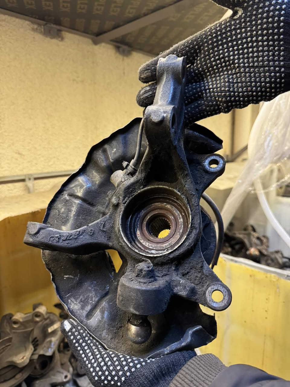 بدك قطعة أصلية بسعر أوفر؟ 😉
عنا قطع مستعمل أصلي بحالة ممتازة
✔ فحص كامل
✔ جودة مضمونة
✔ كفالة على كل قطعة

لا تغامر… خذها مضمونة 🔧


**إذا كنت صاحب هذا الإعلان وتريد حذفه لأي سبب، رجاءا أرسل رسالة إلى الدعم الفني**