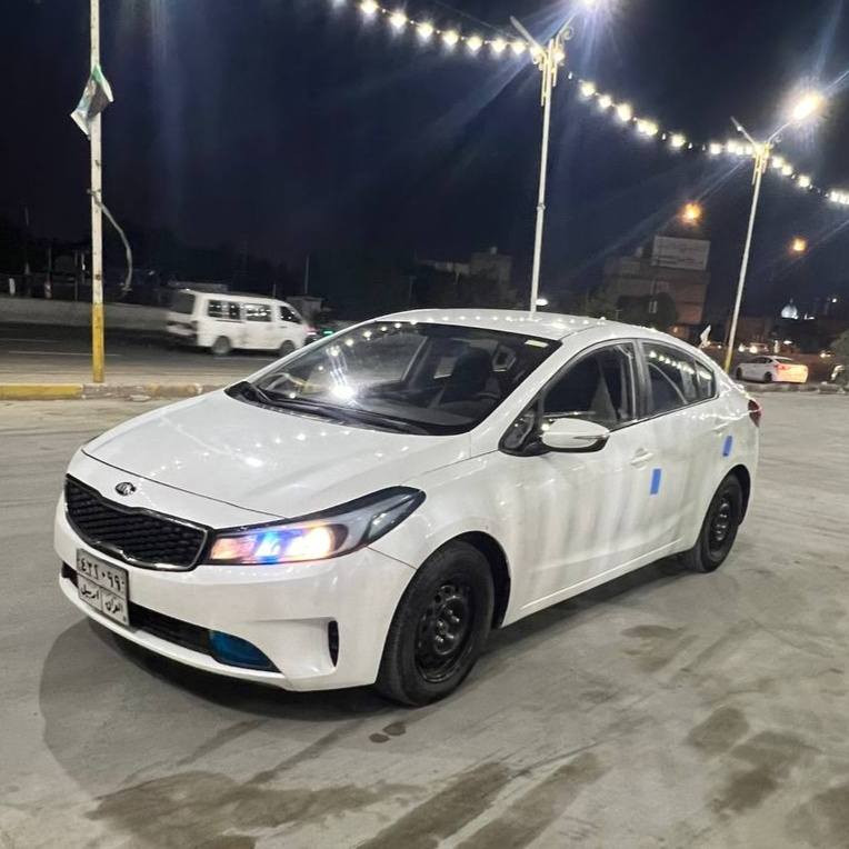 سيراتو موديل 17 رقم اربيل تحويل او وكاله السعر 119.كفاله من صبغ بيها مكانين بارد مكاني نجف ***********
