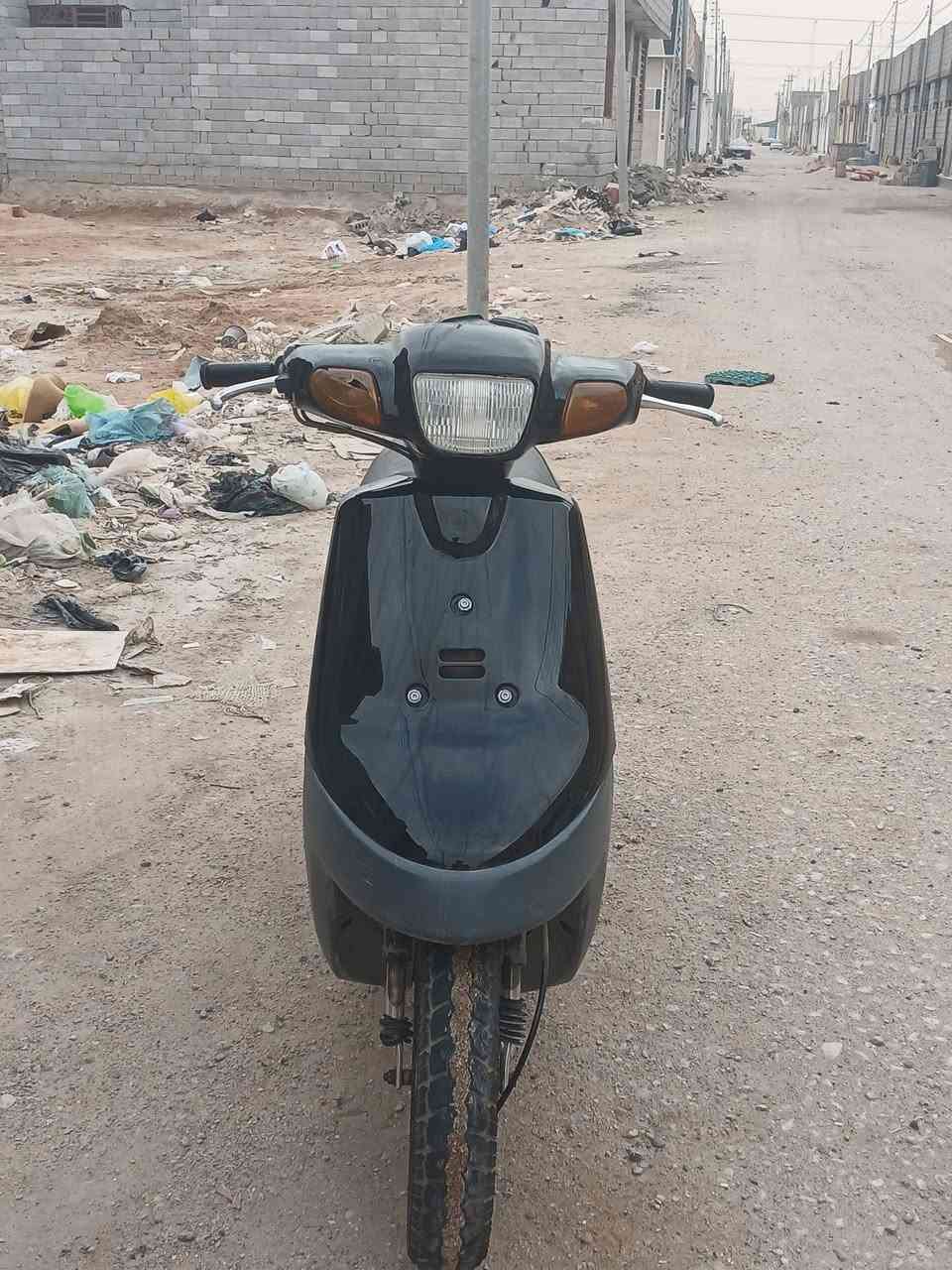 السلام عليكم دراجه بطه 2003
مفتوحه مره وحده بوشه و بستم مكفوله و كلها كامله نقصها بس لايت 
السعر250 و الشراي يدلل 
***********
موجود 24ساعه وتساب و خاص
