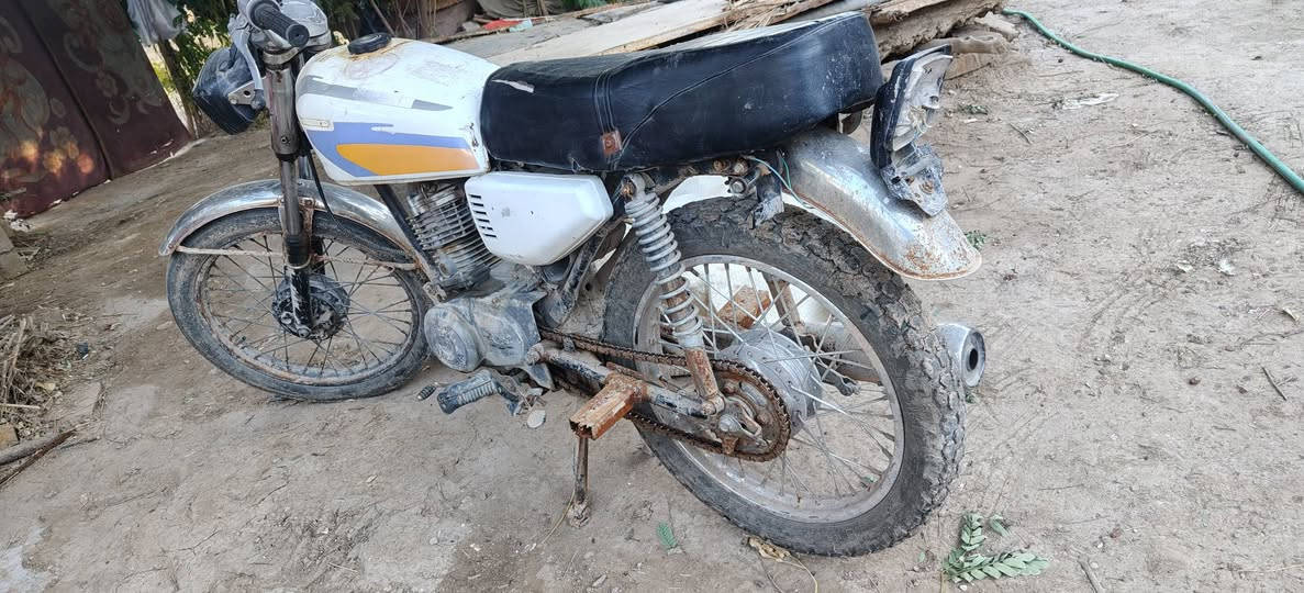 دراجه للبيع كلك مكفوله من السرقه السعر 250وبيه مجال قليل مكاني شاميه  ***********
