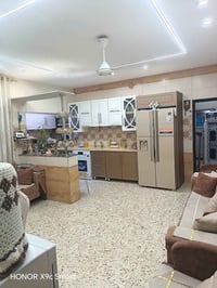 عقار للبيع /١٢٠م/واجهة ٦/يتكون من ٣/غرف +صالة وهول +مطبخ خدمات /الدار ...