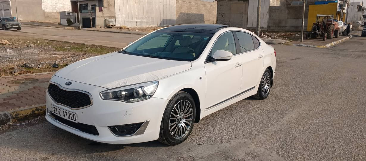 ***********...کییای کادینزا مۆدیل ۲۰۱٤  فول فول مواسە فات ۳ پارچە ی بۆیاخە دە عمی نییە سە نە وی تازە،یە .  گیڕو مە کینەی بە سە رتی فیتە ر  .سعری ۱۲٦ معامە لە السليمانية, العراق
