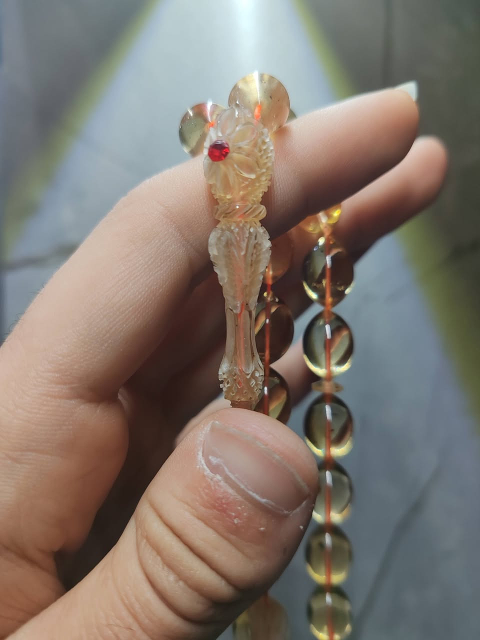 كهراب ليتواني أصلي وطبيعي 100٪100 لديها عطر إلى الأبد و عنده شهادة الأصالة والجودة و شغل أيد خاصة فنية بيد اسطة طارق شهاده

الآن موجود في ايليت كوليكشن للتواصل اضغط على علامه واتساب و نحن بخدمتكم


**إذا كنت صاحب هذا الإعلان وتريد حذفه لأي سبب، رجاءا أرسل رسالة إلى الدعم الفني**