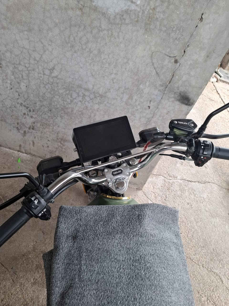 للبيع سولنك 2025 محرك 150 بعده لوك ماشي 600 وشوي ماوصل شي بعده ***********-***********
