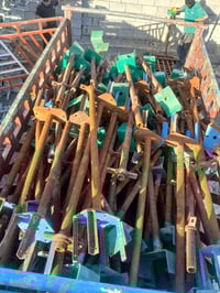 يعلن مكتب عبد شطب للتأجير سكلات تركيه جميع حجام وكميات كبيره عنوان بغد...