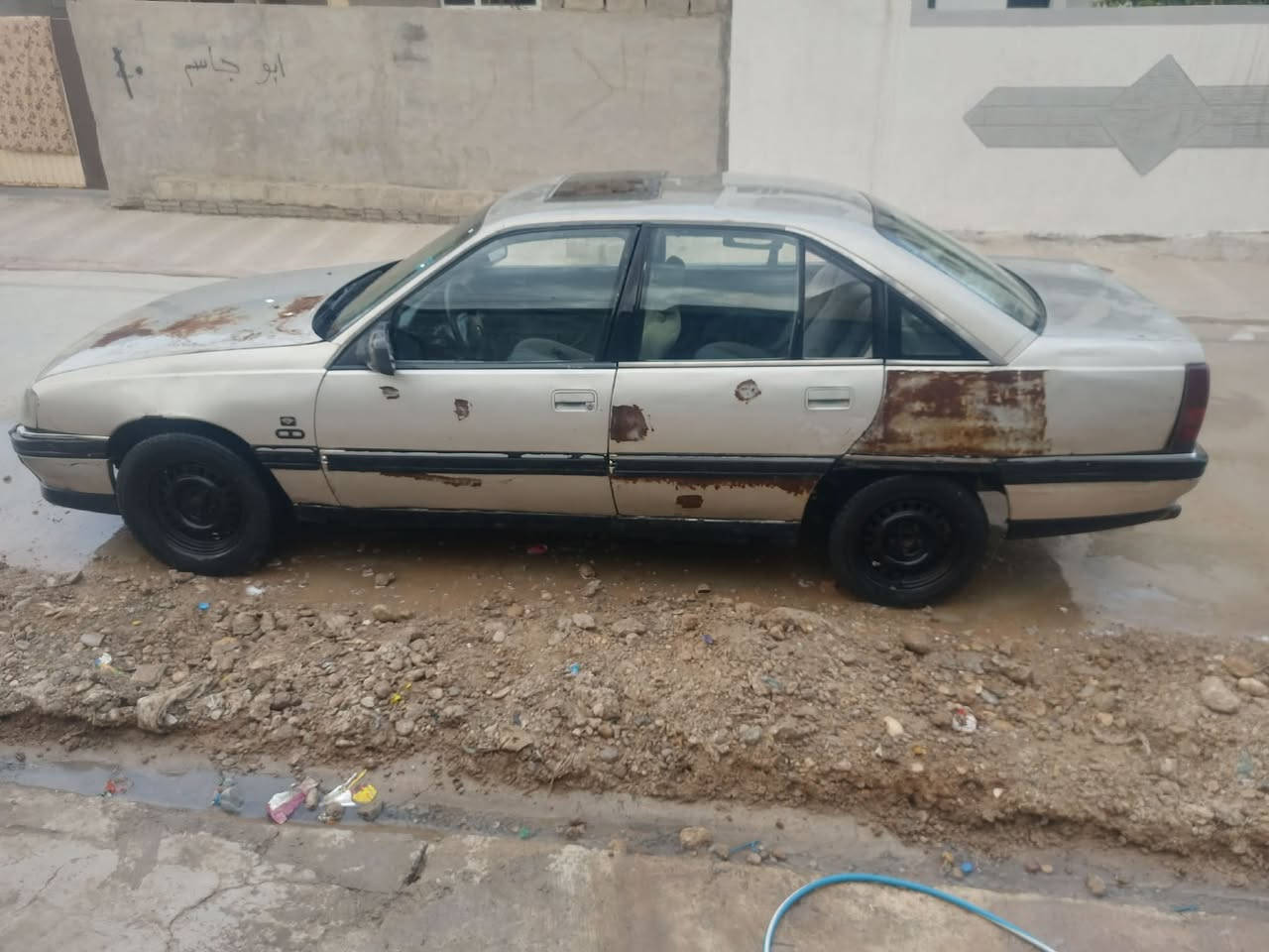السلام عليكم أوبل للبيع موديل 92 مشروع وطني لل29ابيع تسقيط سياره ماتمشي واكف كيرهه السعر 16 بي مجال 

 ‭0770 808 0835‬
‭0781 857 9141
