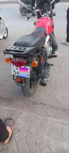 بوكسر موديل 23 دراجة مكينة مكفولة تحويل ثاني يوم دراجة بيه ملاحضة بسيطة سعر 2250 و بي مجال للشراي مكاني البلديات رقم ***********
