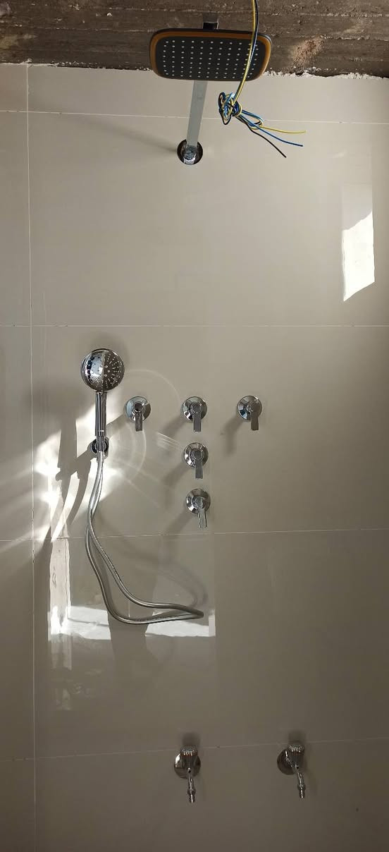 تأسيسات صحية عامة ( ماء ، مجاري ، تقطير سبالت ، منظومة غاز ، منظومة RO )
عمل درجة أولى وبأسعار تنافسية ، مع ضمان بالعمل ،
داخل وخارج قضاء الفهود وسوق الشيوخ والناصرية 
للتواصل المراسلة أو الإتصال عالرقم ***********
