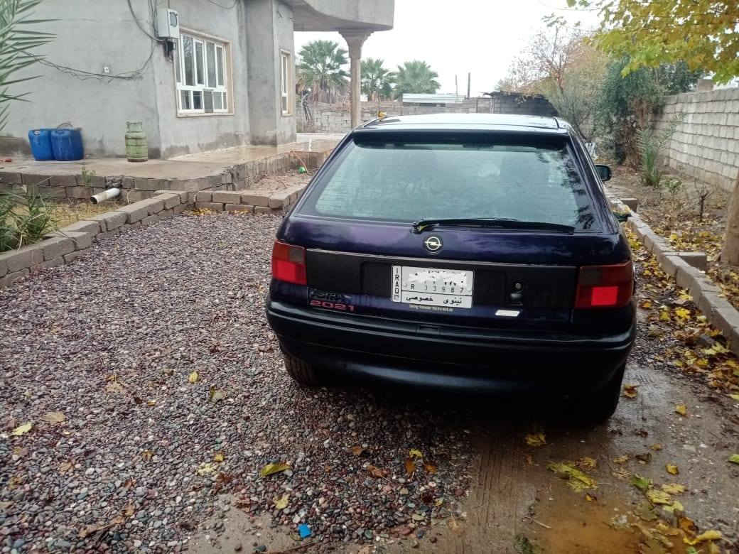 سيارة استرا للبيع موديل ١٩٩٤
رايدها ٤٥ وبيها مجال الاتصال على ***********
