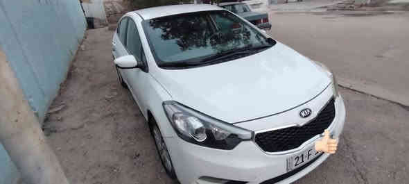 السلام عليكم كيا سيراتو موديل 13 شكل 14 
خليجي نص فول بيها صبغ شبر وشوية بطرف البنيد  بدون نواقص السيارة وجاهزة رقم شمالي 
ماشية 241 الف كم
السعر 118  وبيها مجال 
للاستفسار ***********
