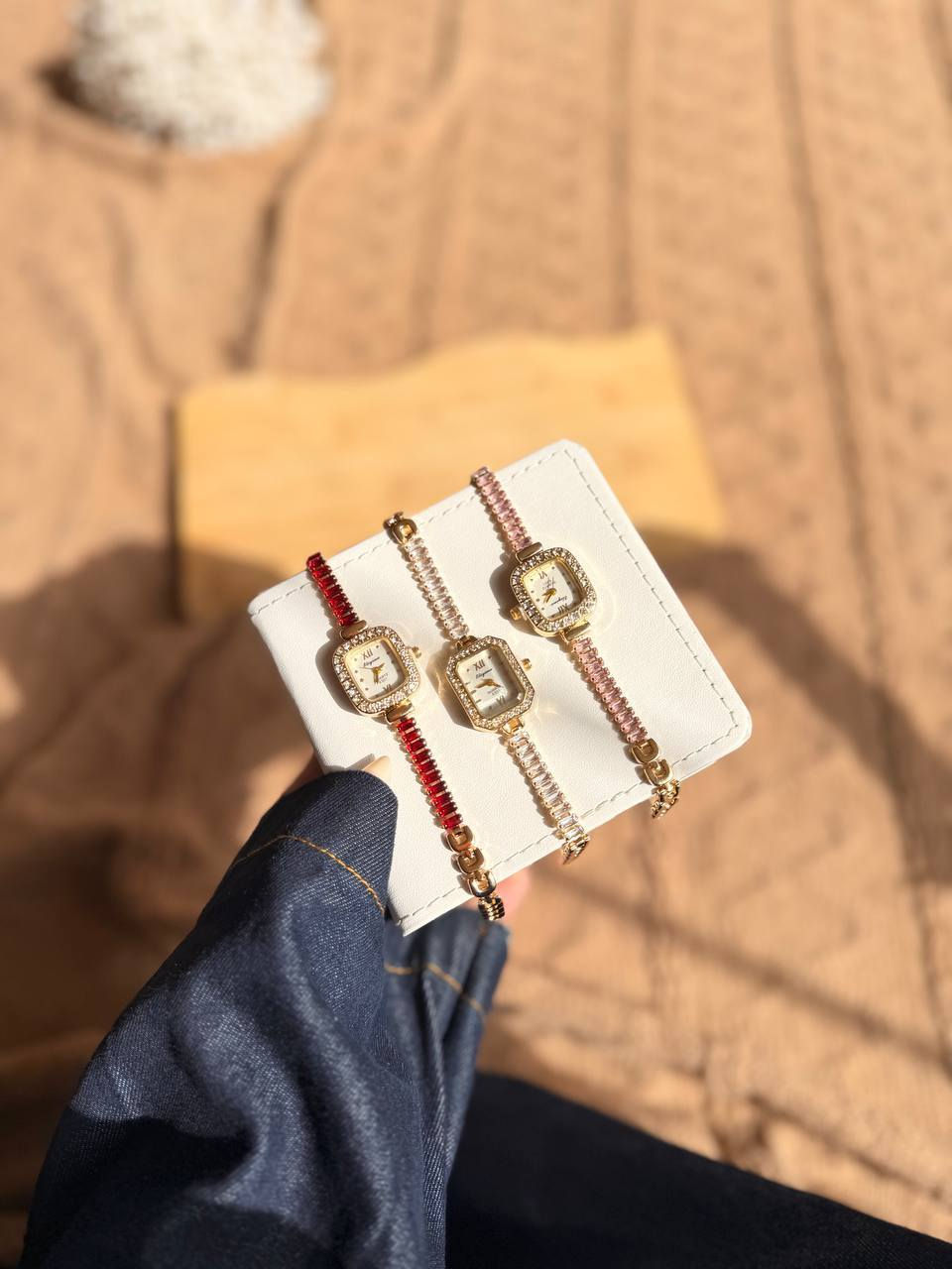 ساعة نسائي كوالتي عالي فخم للعيد😍❤️
القطعة ب٦
متوفر توصيل لكل محافظات العراق


**إذا كنت صاحب هذا الإعلان وتريد حذفه لأي سبب، رجاءا أرسل رسالة إلى الدعم الفني**