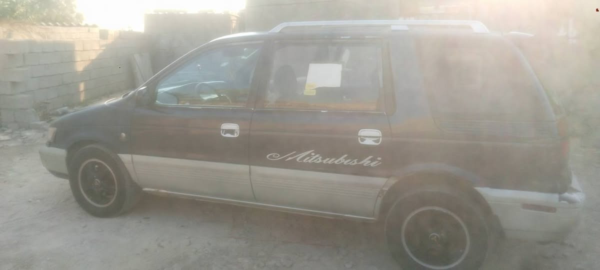 سلام عليكم مستيبوش 93 7 راكب سعر 37 مراوس تراهم مراوس موجود عنوان ميسان البتيره ***********
