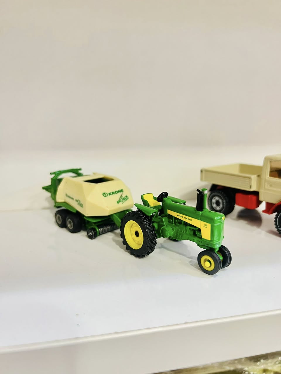 تركتر  
السعر (15)

الحجم (50)


**إذا كنت صاحب هذا الإعلان وتريد حذفه لأي سبب، رجاءا أرسل رسالة إلى الدعم الفني**