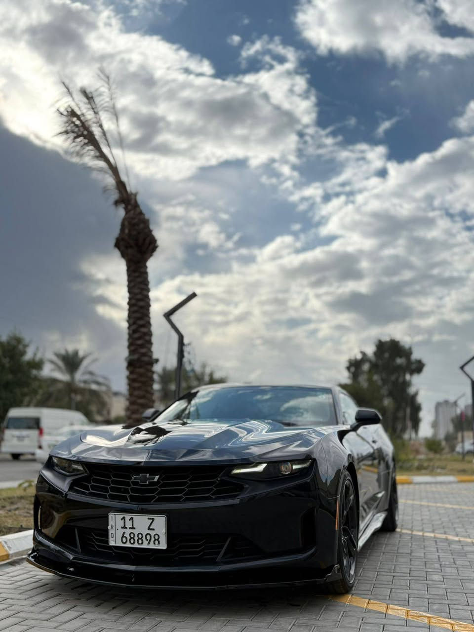 للبيع كمارو سته سلندر 
Camaro 2023 v6  3.6 
 
شاشة 
بريك بصمة 
كشنات كهربائي 
كاميرا 

كلين تايتل بيها فعصه بلجاملغ الخلفي ومصبوغه

صور الحادث مرفقه

سعر 197  بيها مجال بسيط 

مكان السياره بغداد حي الاطباء بلجهاد قرب خدمي شارع المطار للتواصل 
***********
