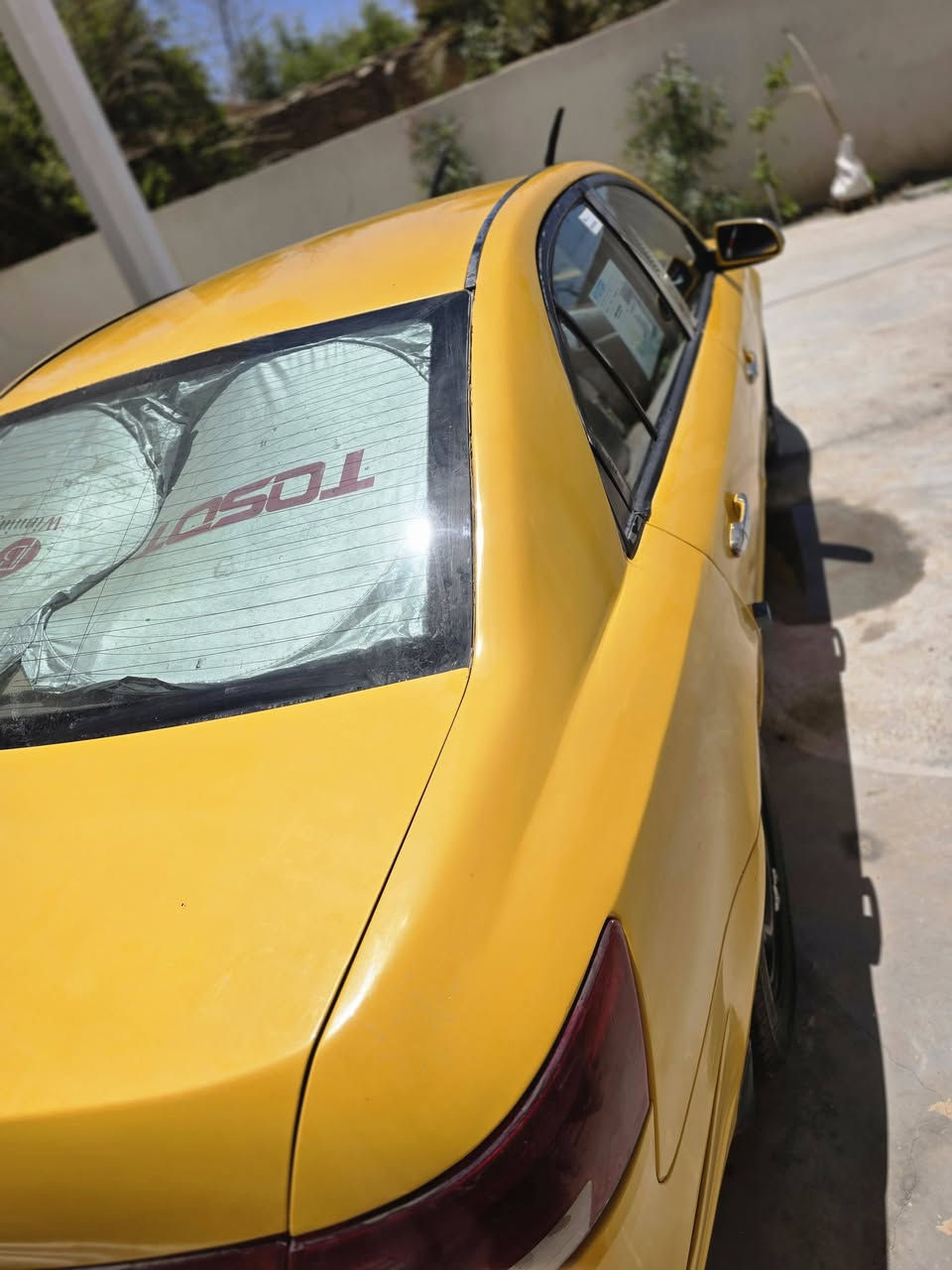 سوناته خليجي  #للبيع
سياره جاهزه خير من الله 
رقم واسط 
سنويه ٢٧ بشهر ٧ تسقط 
كامله هزه بس تحويل 
مصفره هيه وغرامات 
مكينه ٢٠٠٠ كير مضبوط حداديه جديده 
طخم تاير جديد تبريد ثلج 
بيهه كصه قماره من جهت العبري شي بسيط كلش 
سعر ٨٠ 
المكان ناصريه قضاء الجبايش 
رقم الهاتف ***********
