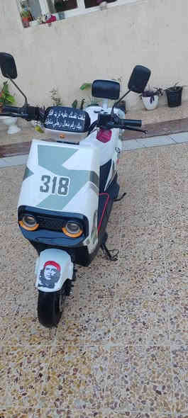 ماطور 318 السعر 600 بمجال شيء قليل اقل ثلاثه اشهر مستخدم وانطيك اياه شرط استفسار عن الرقم***********
