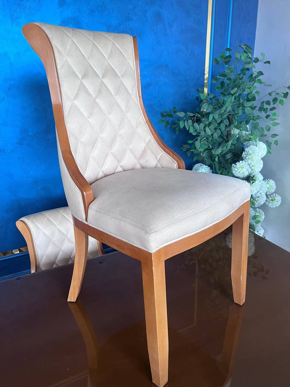 ميوزه صاج درجه اولى مستعمل شي قليل جدا تخلي بالمطبخ او بالصاله شي راقي  للإستفسار الاتصال على الرقم التالي***********
