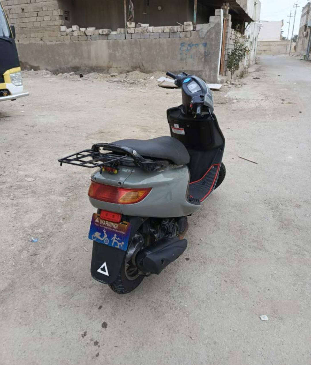 سلام عليكم شباب دراجه فراشه البيع دراجه شغاله من طول الطول ما مفتوحا تعال وفحص برغي  ما مفتوح بيه مكان بصره ابو الخصيب رقم ***********3
