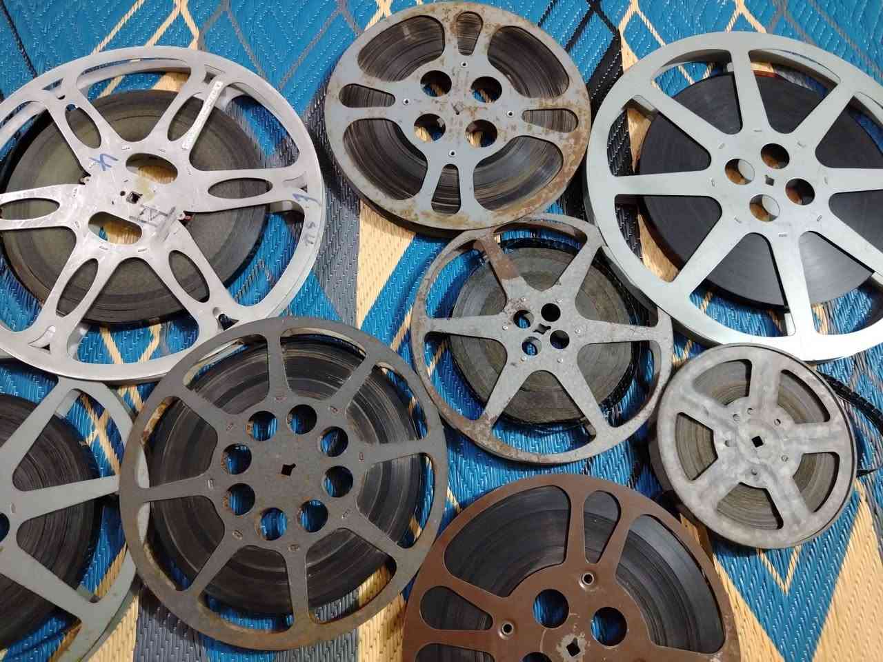 اشرطه سينما قديمه جدا للبيع


**إذا كنت صاحب هذا الإعلان وتريد حذفه لأي سبب، رجاءا أرسل رسالة إلى الدعم الفني**