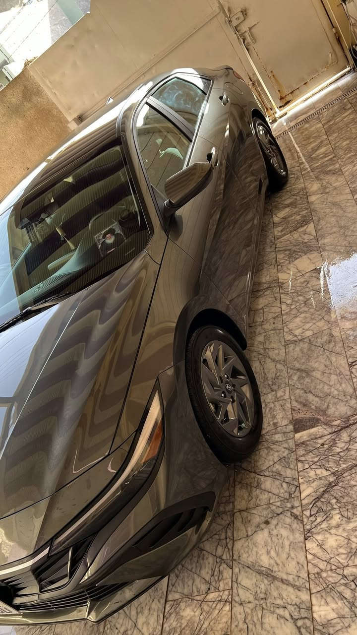 النترا هايبرد 2025 بلو
سياره فول عدا الفتحه والكشنات مواصفات بلو  فقط بارد بونيد و3 اصابع من الجنطة كل قطعهه البلاديه راجعه بدون صبغ وبدون دواخل وبدون ايرباك كفاله ماشيه 23 الف كيلو سياره اخت الزيرو صور الحادث مرفقة بالمنشور السعر 158 وبيهه مجال قليل 
كربلاء _ ***********
