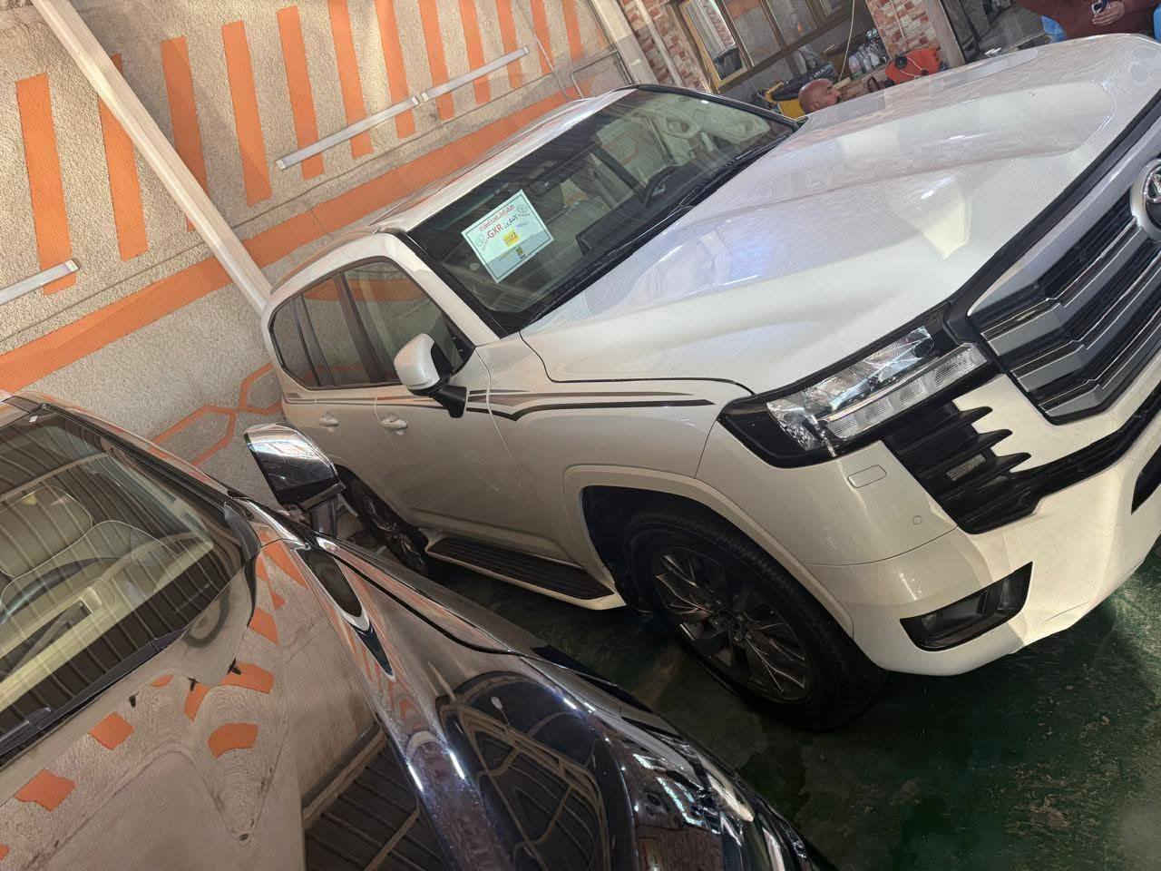 تحيه طيبه السلام عليكم ورحمة
الاندكروز 2022 تطبيق ساز

3 شاشات 

فول مواصفات 

ماشية 76 الف 

مكفوله

رقم اربيل شرط تحويل مباشرة سنويه هزه جديد 

655ورقه وبيها مجال 

اي استفسار 

*********** ابو امير 

مكان بغداد البياع معرض المنار الحديث شارع 2
