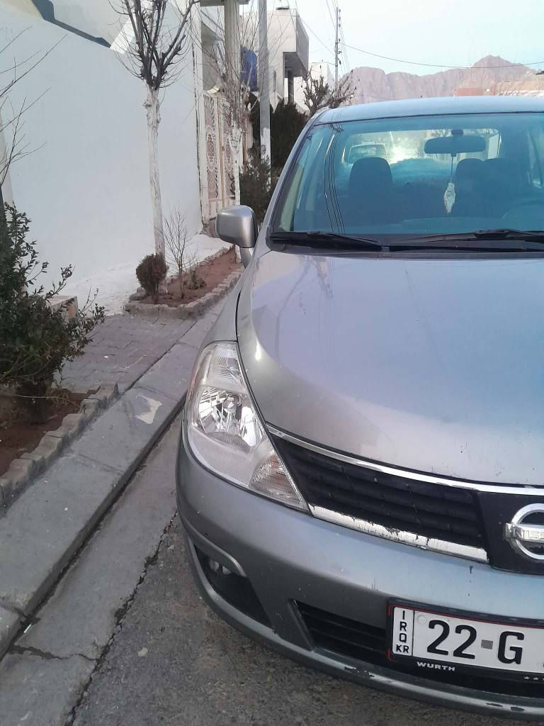 نیسان تیدا 2010 فول
نیسان تیدای  ئۆتۆماتیک سەنەوی هەزەی نوێ  چوار تایەی لۆکی  لە ژێرە سە یارەکە دووپارچەی سبوغە بێناو   سەیارێکی بێ مەسرەف زۆر خاوێن بۆ پەیوەندی  ژ.م 
*********** السليمانية, العراق
