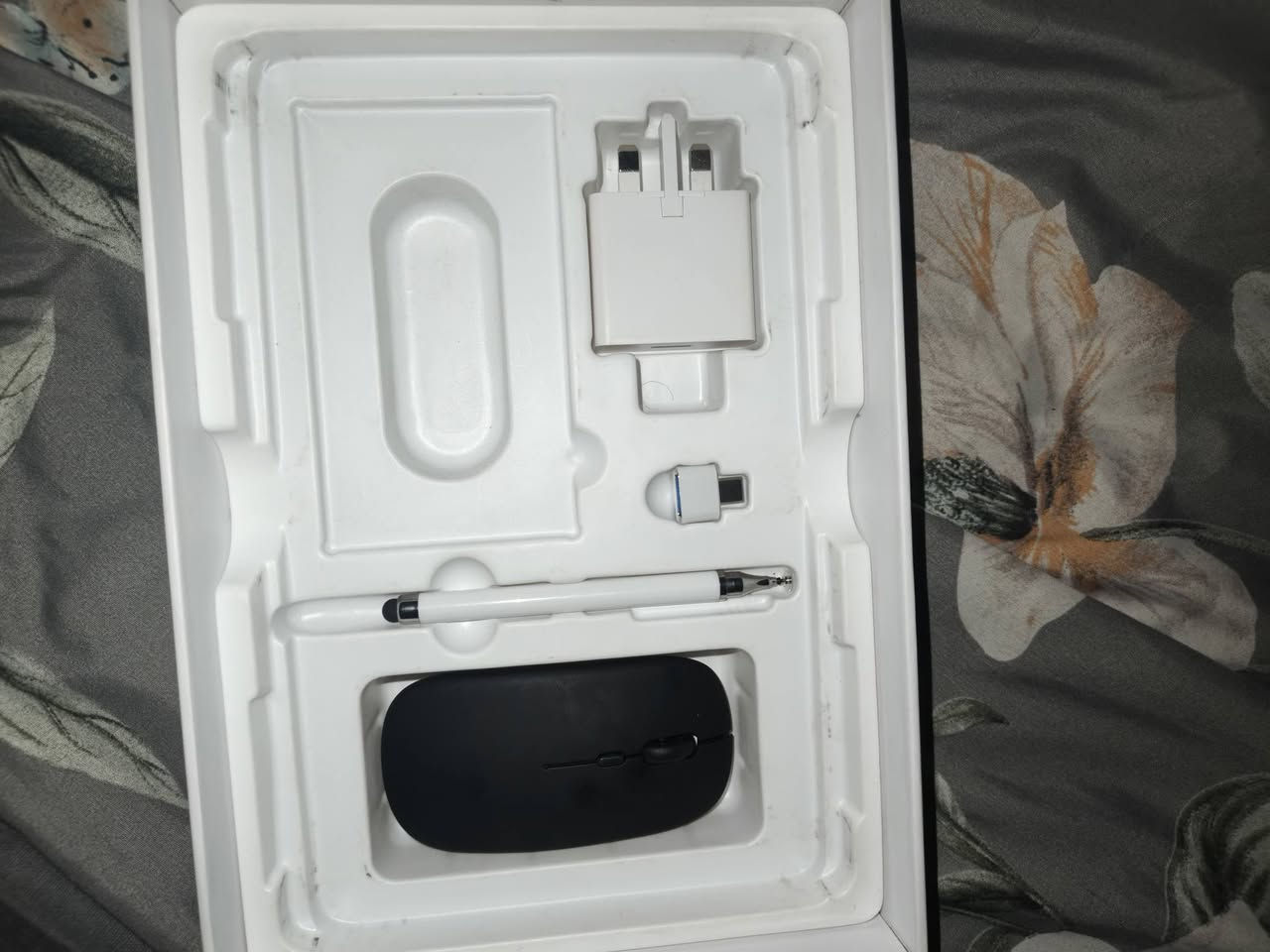 فول مواصفات بي يشغل 40 الف كيكه بات *********** 250الف
