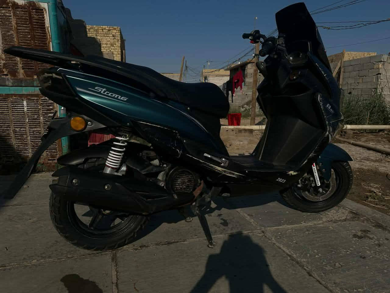 سكنس سترونج 2023 سلف هندر لايت امامي خلفي شغال السعر ٤٥٠ و بي مجال عنواني حي الجامعة رقمي ***********.
