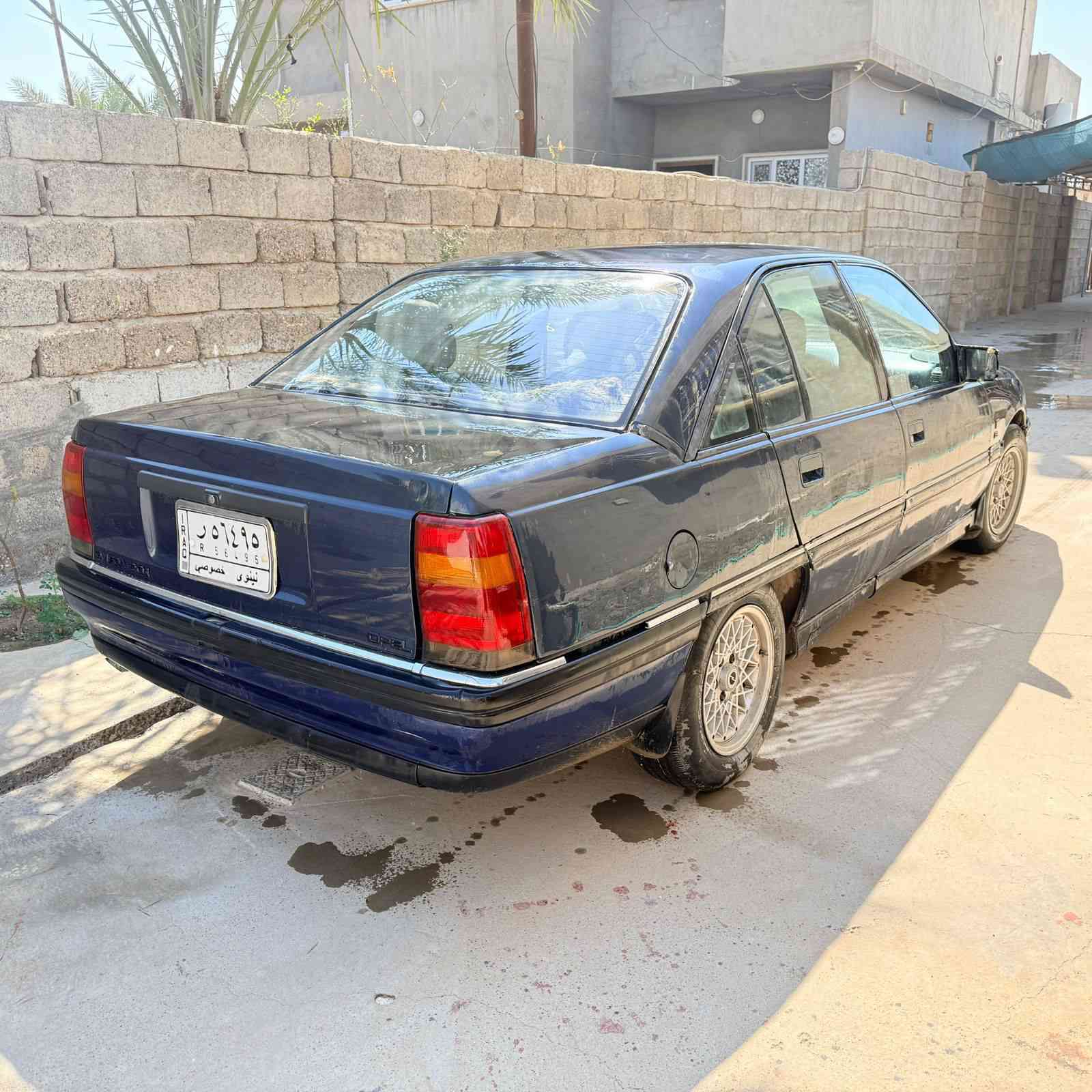 للبيع اوميكا موديل 91
محرك 20 سعر 29 وبيها مجال***********
