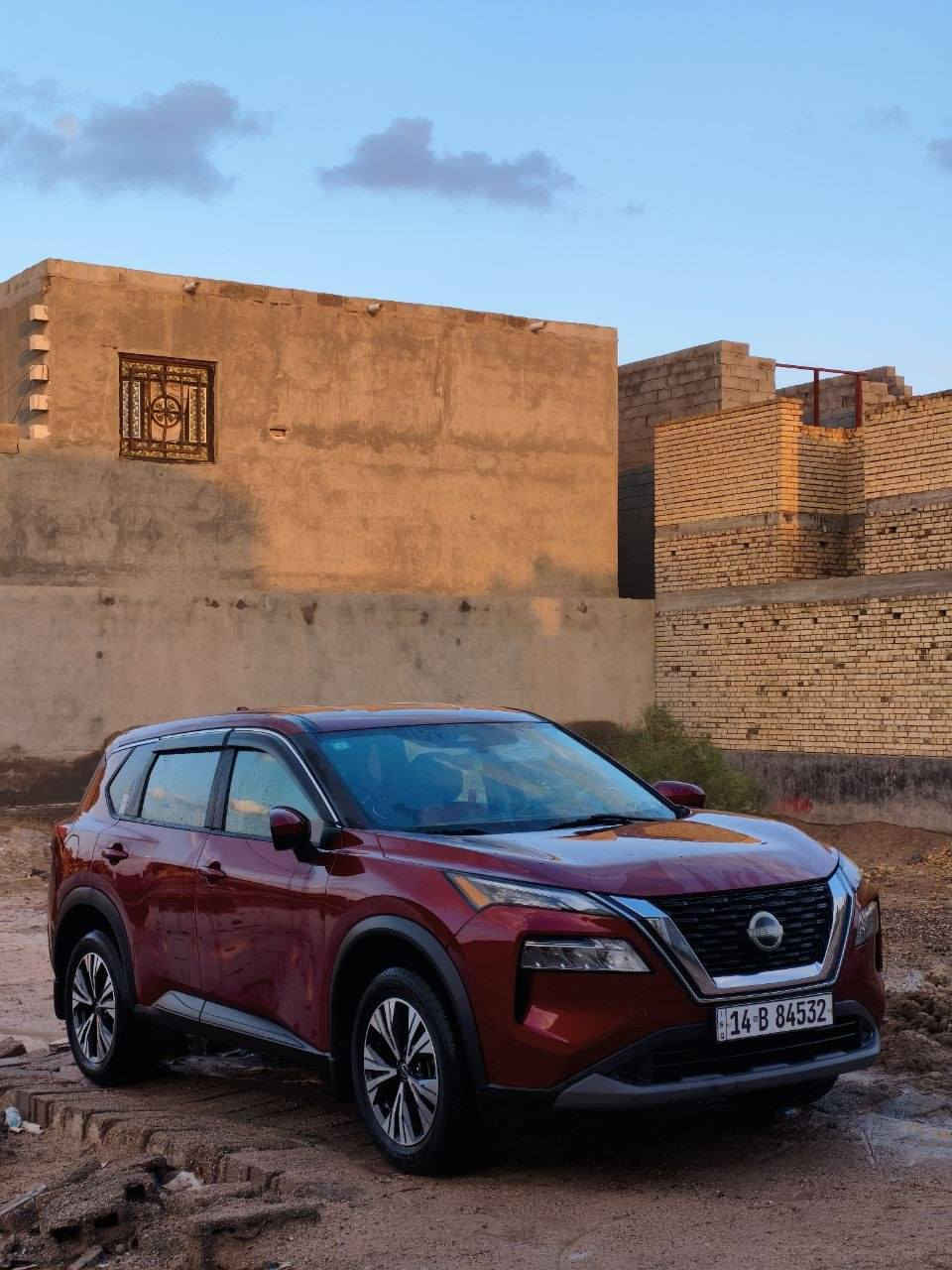 #سلام_عليكم
نيسان روج البيع او مراوس
موديل ٢٠٢٣
كفاله عامه 
مكينه ١٥٠٠ تيربو
رقم بصره ب ااسمي
تحويل ثاني يوم 
مضوربه PPF
موضفاته 
شاشه كبيره 
حساسات خلفيه 
تبريد قطعتين 
شفتات سرعه 
سياقه ذاتيه
نضام ECO
نضام سبورت
بصمات ابواب
٣ رادارات 
السعر 180$
وبيه مجال 
العنوان بصره الهارثه 
رقم الهاتف الاستفسار 
***********
